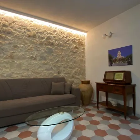 Elorino Chic&Relax Apartment Rosolini Exterior photo